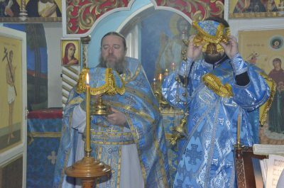 Священник Андрей Поляков совершил литургию в ИК-5