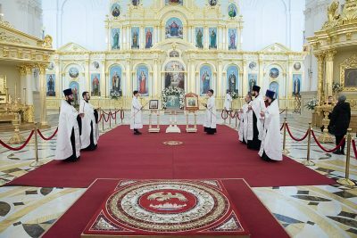 В канун Недели по Богоявлении митрополит Серафим совершил всенощное бдение в Спасском кафедральном соборе