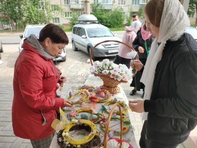 В храмах Пензенской епархии проходит благотворительная акция «Белый цветок»