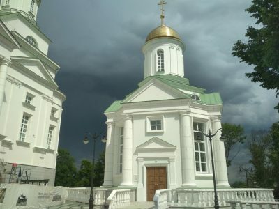 Мир Православия. О судьбе архиерейского некрополя Спасского кафедрального собора