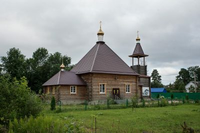 В Неделю 6-ю по Пятидесятнице митрополит Серафим совершил литургию в храме Новомучеников Пензенских п. Монтажный