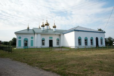 В день памяти святителя Питирима Тамбовского митрополит Серафим совершил литургию в Сергиевской церкви села Головинщино