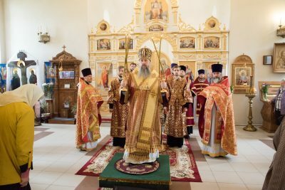 В день Усекновения главы Иоанна Предтечи митрополит Серафим совершил литургию в храме Иоанна Оленевского в с. Оленевка