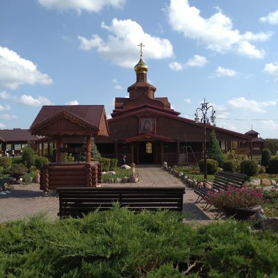 Воспитанники пензенской воскресной школы посетили Нижнеломовский Казанско-Богородицкий мужской монастырь