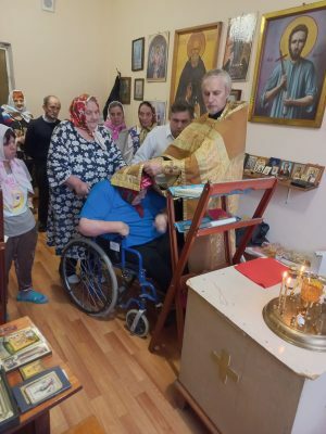 Протоиерей Михаил Дергунов совершил литургию в Мокшанском психоневрологическом интернате