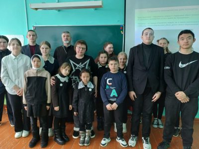 Иерей Роман Жирнов провел со школьниками беседу о религиозном экстремизме