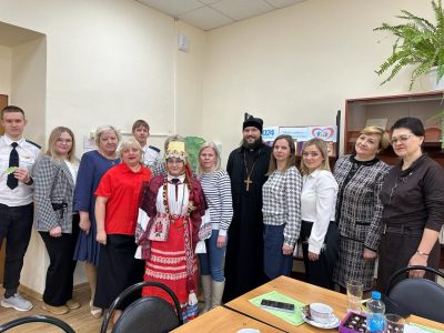 Священник Павел Колесников принял участие в круглом столе «Счастливы вместе»