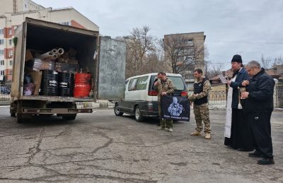 Прихожане Покровского собора отправили гуманитарную помощь в зону СВО