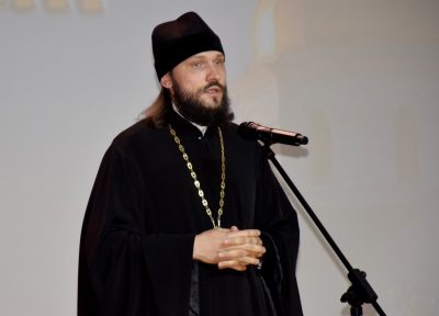 Священник напутствовал участников православного книжного фестиваля «Величие слова славянского»