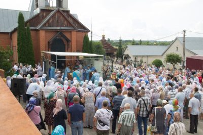В день престольного праздника митрополит Серафим совершил литургию в Казанско-Богородицком мужском монастыре