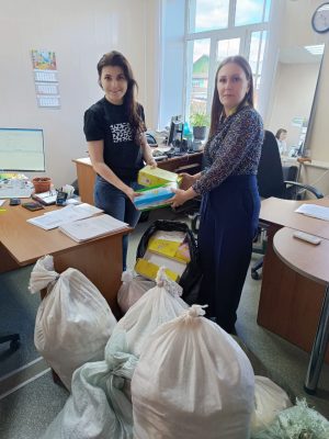 Центр гуманитарной помощи доставил около тонны одежды нуждающимся жителям Пензенской области
