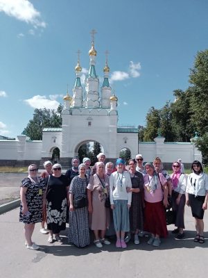 Пензенцы посетили Свято-Троицкий Серафимо-Дивеевский женский монастырь