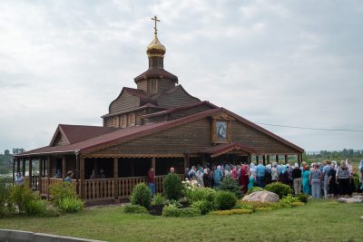 В день престольного праздника митрополит Серафим совершил литургию в Казанско-Богородицком мужском монастыре