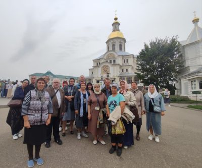 Паломники из Пензы посетили Дивеево