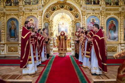 В день Усекновения главы Иоанна Предтечи митрополит Серафим совершил литургию в Успенском соборе Пензы