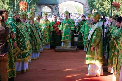 Митрополит Серафим принял участие в торжествах по случаю 345-летия обретения мощей преподобномученика Афанасия Брестского