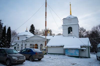 Митрополит Серафим совершил панихиду по архиепископу Кириллу (Поспелову)