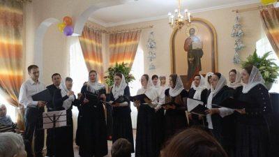 Новый выпуск программы «Вопросы веры» рассказывает об ансамбле духовно-патриотической песни «Причастники»