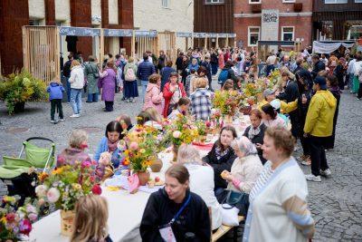 Волонтеры движения «За спасиБо» посетили фестиваль премии «Жить вместе» в Москве