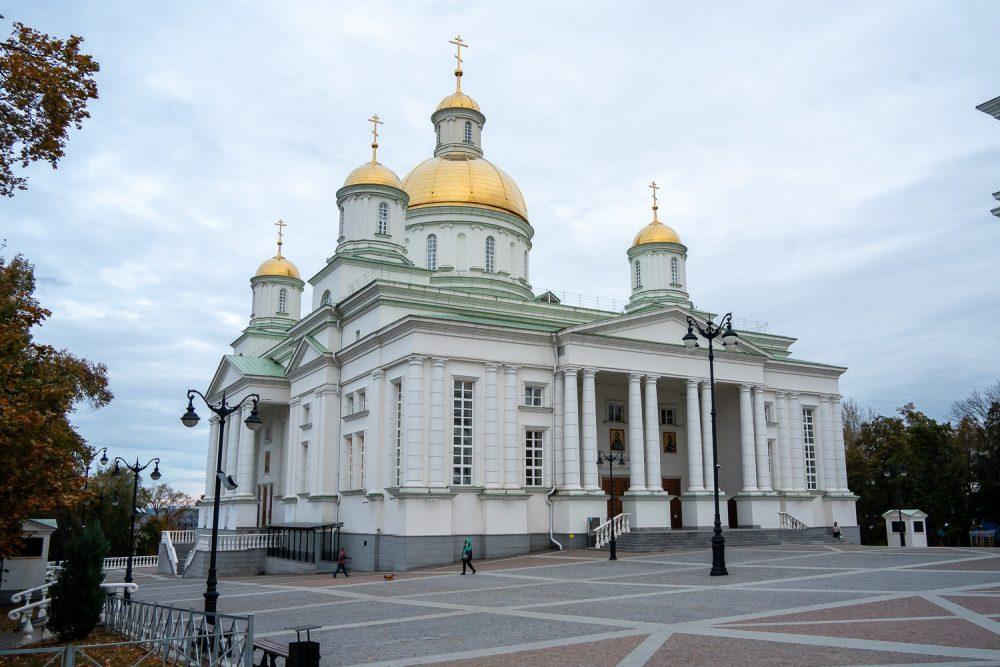 Митрополит Серафим совершил вечерню с акафистом Казанской-Пензенской иконе Божией Матери