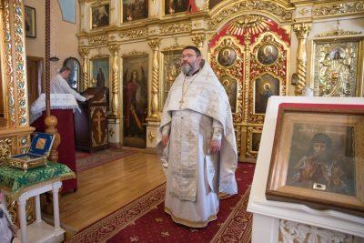 Пензенская епархия поздравляет протоиерея Андрея Савушкина с 25-летием священнической хиротонии