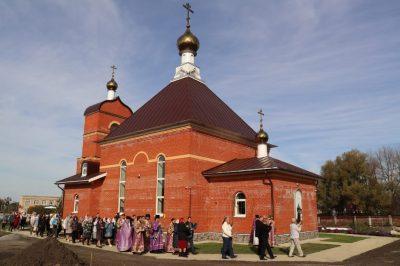 Вопросы веры. Выпуск посвящен храму в честь святителя Тихона, Патриарха Всероссийского, в селе Красная Горка