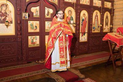 Пензенская епархия поздравляет иерея Виктора Митаксу с 30-летием священнической хиротонии