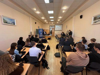 Иерей Владимир Скоробогатов встретился со студентами Пензенского государственного технологического университета