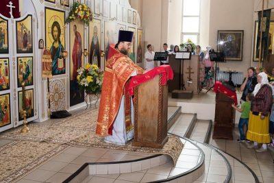 Свой 65-летний юбилей отмечает протоиерей Сергий Логинов