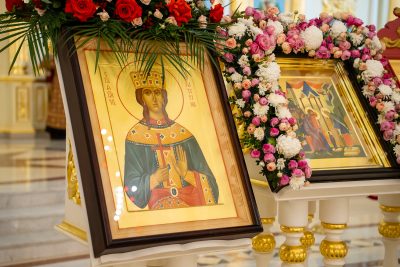 Накануне дня памяти великомученицы Екатерины митрополит Серафим совершил всенощное бдение в Спасском соборе