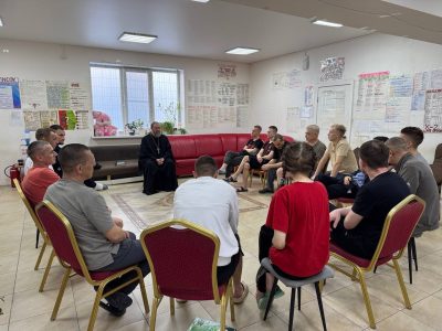 Священник встретился с постояльцами Центра социальной адаптации «Феникс»