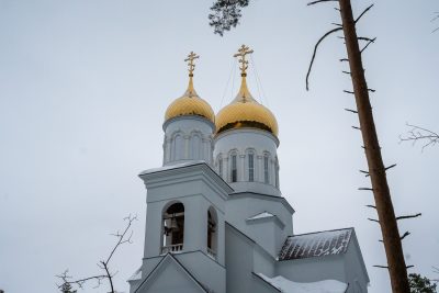 Митрополит Серафим совершил повечерие с чтением Великого канона преподобного Андрея Критского в Серафимовском храме в Заречном