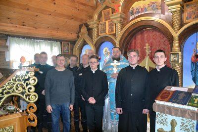 В день престольного праздника протоиерей Антоний Шварёв совершил литургию в исправительной колонии №7