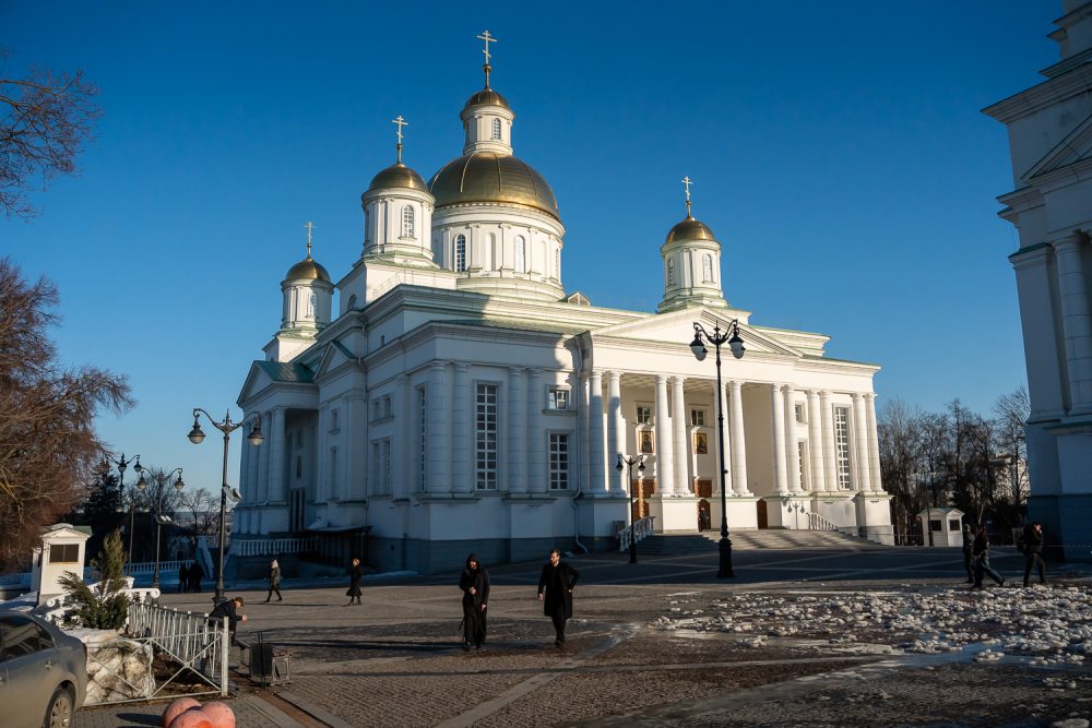 Митрополит Серафим совершил утреню с чтением Великого канона преподобного Андрея Критского в Спасском кафедральном соборе
