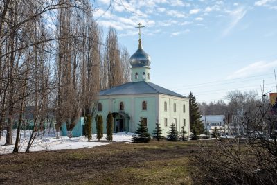 Митрополит Серафим совершил Литургию Преждеосвященных Даров в храме во имя преподобного Пимена Угрешского в Пензе