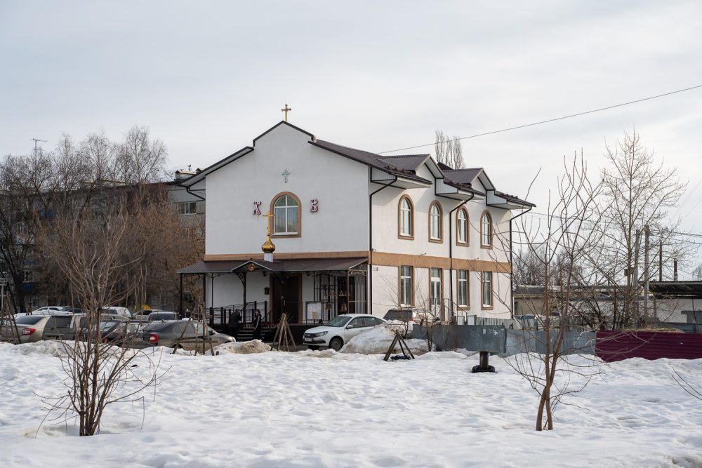 Митрополит Серафим совершил Литургию Преждеосвященных Даров в храме Трех Святителей Вселенских в Пензе