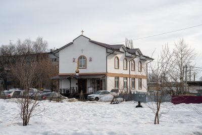 Митрополит Серафим совершил Литургию Преждеосвященных Даров в храме Трех Святителей Вселенских в Пензе