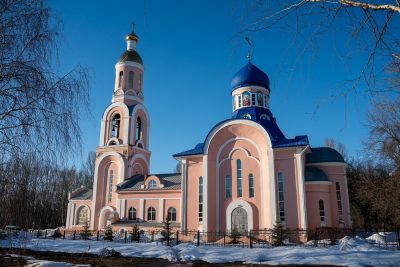 Митрополит Серафим совершил чин Пассии в Петропавловском храме города Пензы