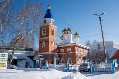 В Неделю 2-ю Великого поста митрополит Серафим совершил литургию в Покровском храме города Городище