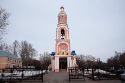 Митрополит Серафим совершил чин Пассии в Петропавловском храме города Пензы