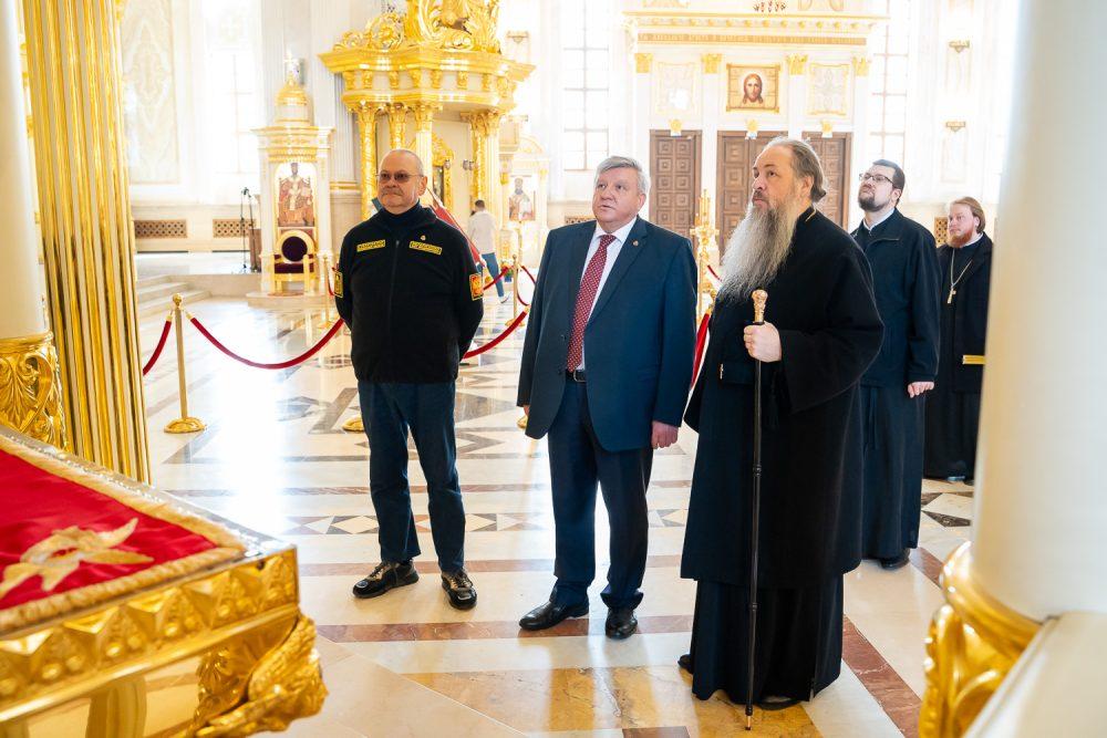 Спасский собор посетил заместитель начальника управления Президента РФ по государственной политике в гуманитарной сфере Николай Овсиенко