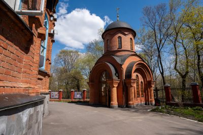 Митрополит Серафим совершил литию в 51-ю годовщину со дня кончины архиепископа Феодосия (Погорского)