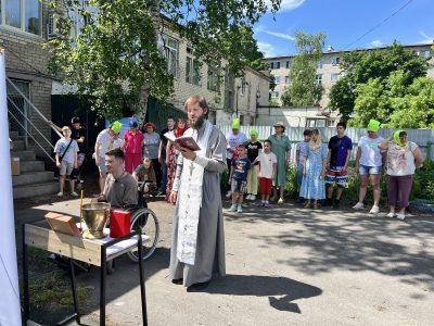 В Центре поддержки семьи «Покров» состоялся молебен об умножении любви в семье