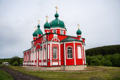 В день Святого Духа митрополит Серафим совершил великое освящение Казанского храма в селе Блиновка