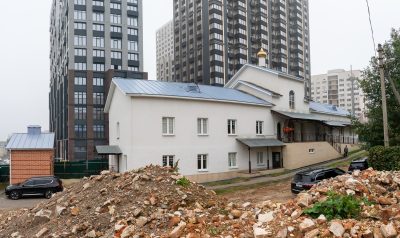 Митрополит Серафим совершил литургию в храме святых мучениц Веры, Надежды, Любови и матери их Софии в Пензе