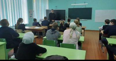 Священник рассказал школьникам о вреде сквернословия